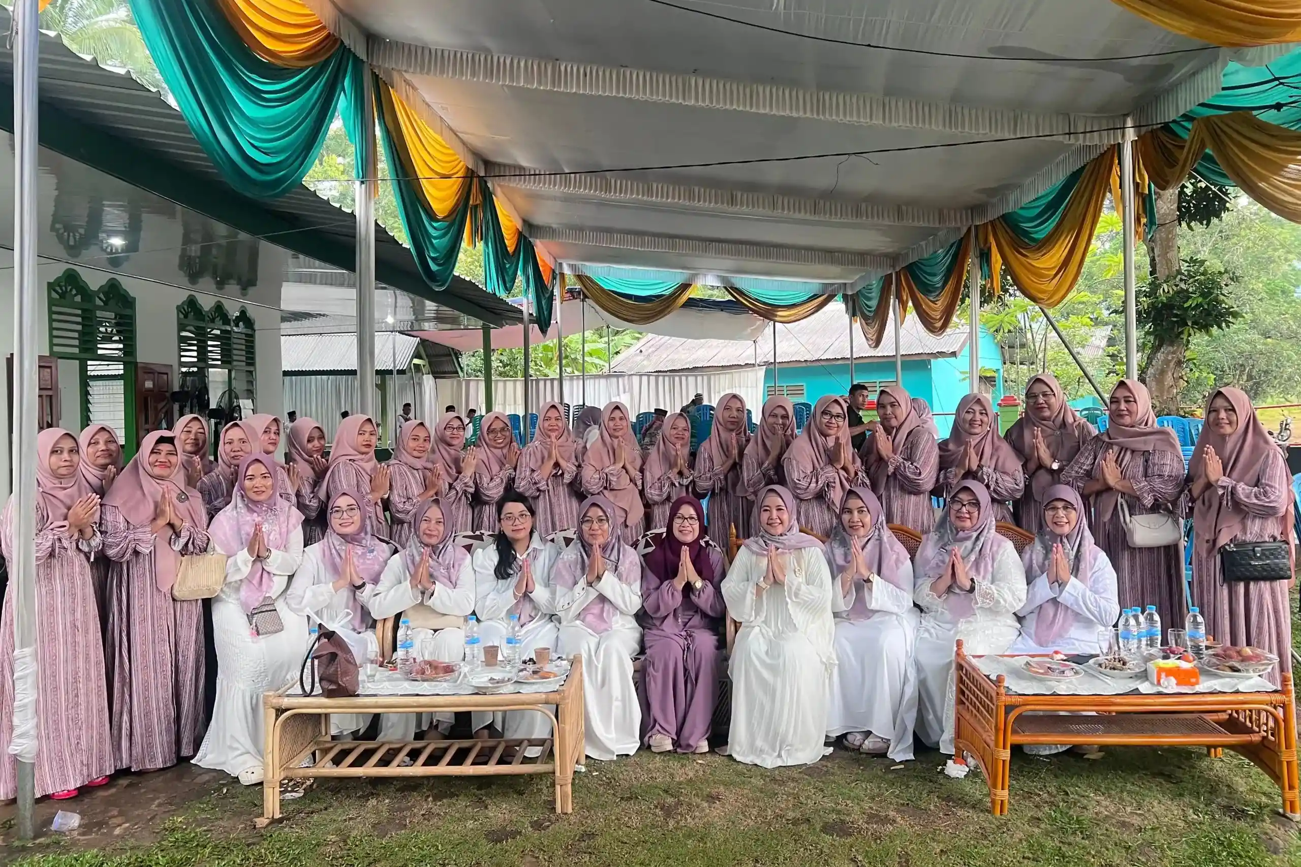 Peran Perempuan IKBI dalam Dakwah Sosial, Ketua IKBI PTPN I Regional 7 Hadiri Pengajian Akbar Isra Mi’raj 1447 H di Way Berulu