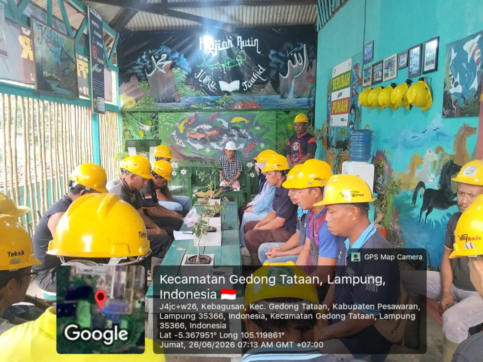 “Motivasi Jumat PTPN I (Persero) Regional 7 Kebun Way Beluru: Kebersamaan, Integritas, dan Kepedulian adalah Kunci Kemajuan Perusahaan”