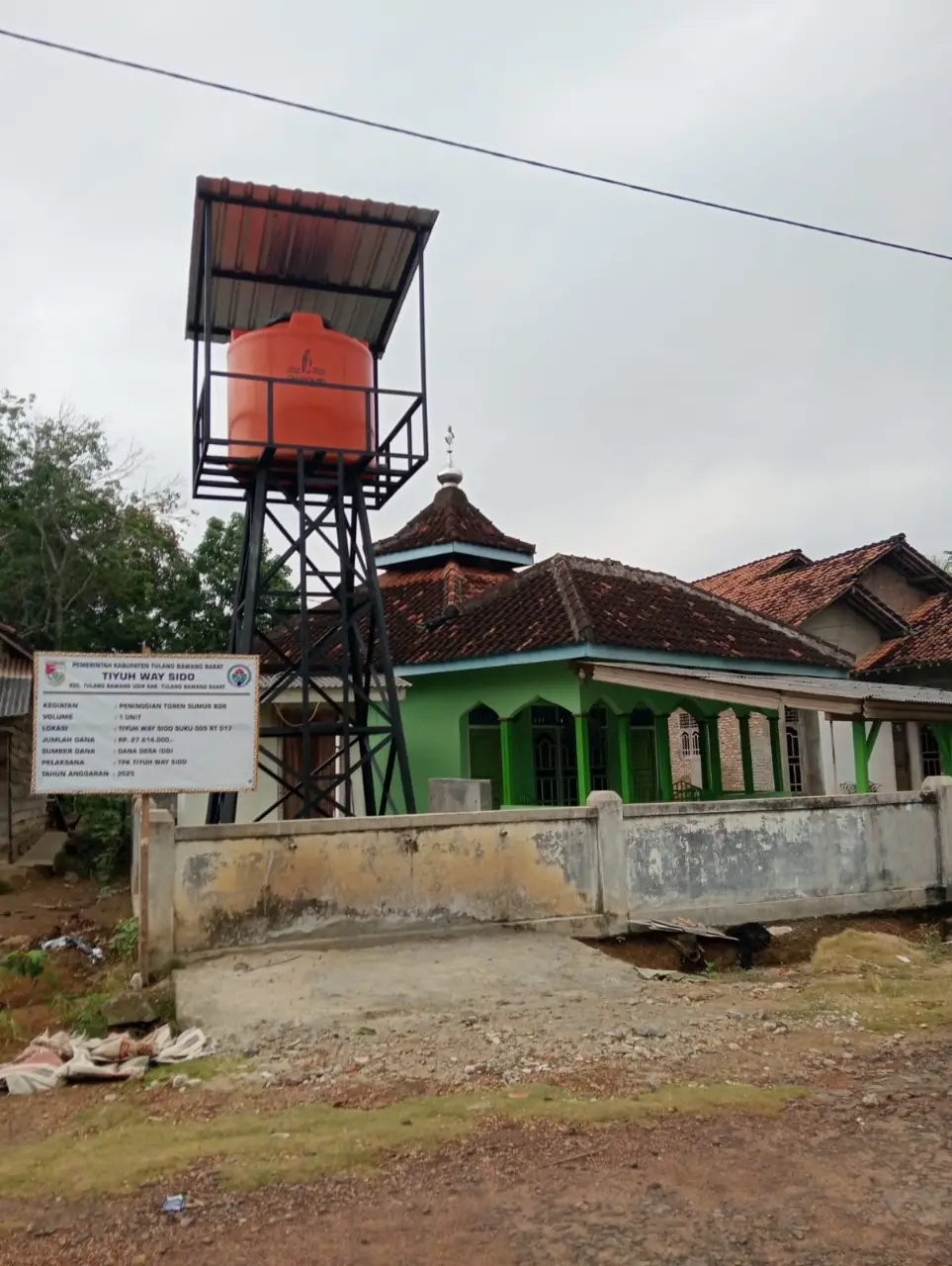 Tiyuh Way Sido Wujudkan Program Dana Desa 2025 Melalui Pembangunan Tower Air dan Jaringan Pipa